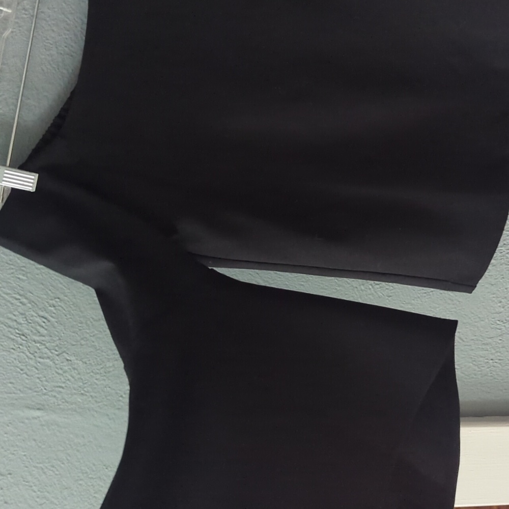Banana Republic Black Off-Shoulder Blouse - Picture 3 of 6